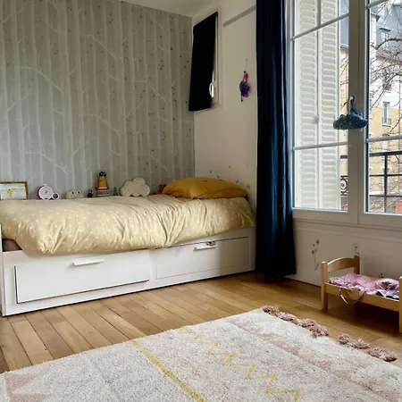 Spacious 120 M Nest Near Montmartre *